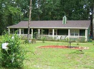 35 Sharonwood Dr, Crawfordville, FL 32327