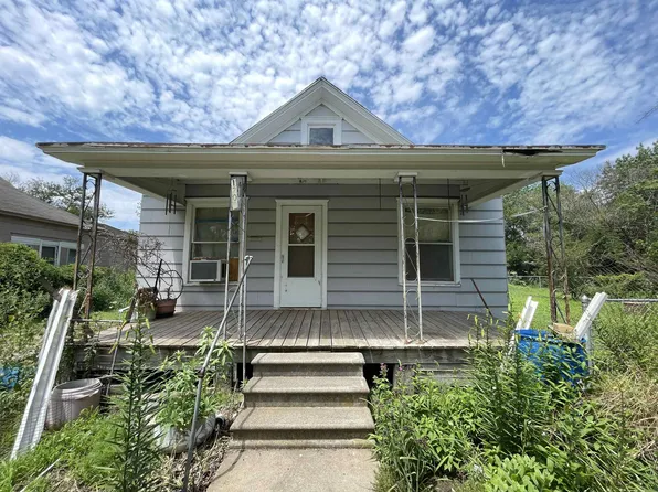 1209 S G St, Arkansas City, KS 67005