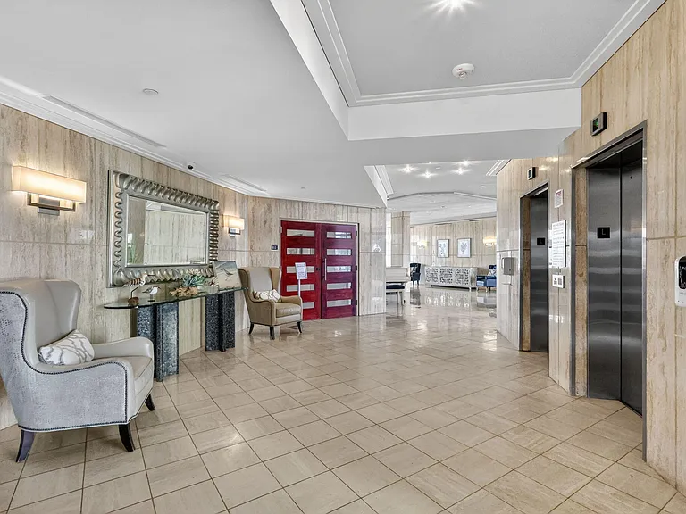9650 S Ocean Dr #210 — Photo 39
