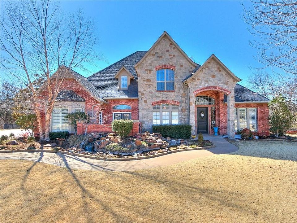 1st image of 2650 W Sierra Springs Dr
