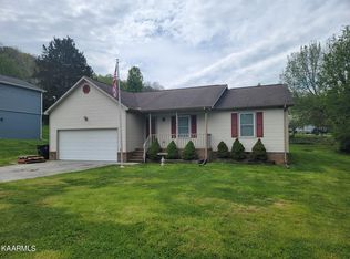 5117 Yates Ln, Knoxville, TN 37912
