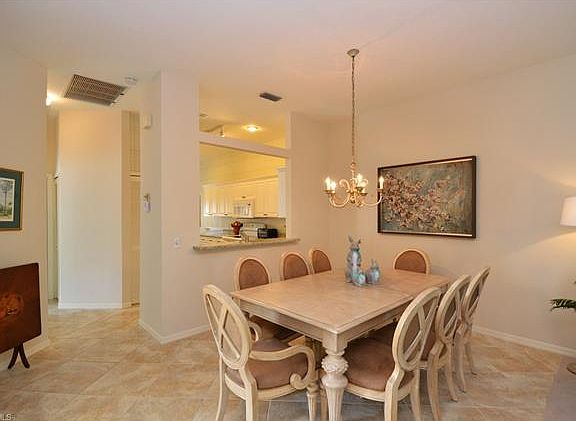 3rd image of 152 Amblewood Ln