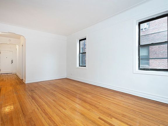 5th image of 8402 35th Ave #4B