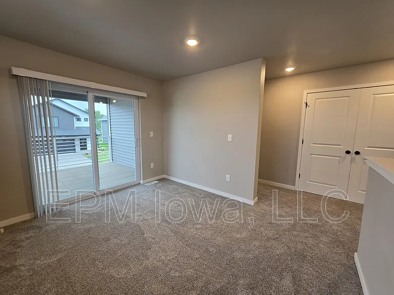 2309 Water Tower Pl — Photo 9