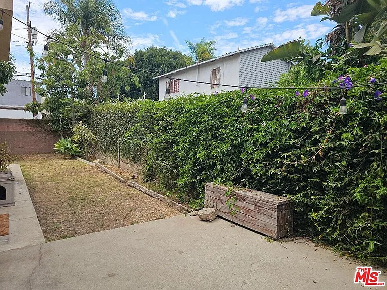 4322 Berryman Ave — Photo 8