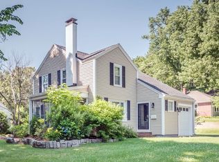 2 Castle Heights Rd, Andover, MA 01810