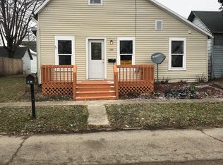 220 W Center St, Dunkirk, IN 47336