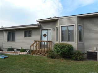 5122 Springbush Dr, Canandaigua, NY 14424