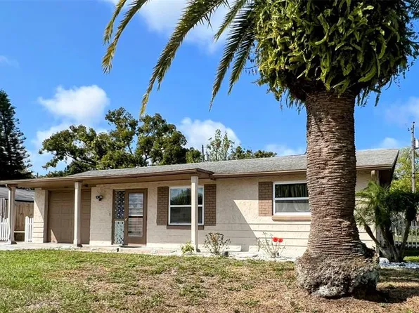 4041 Wiggins Dr, New Port Richey, FL 34652