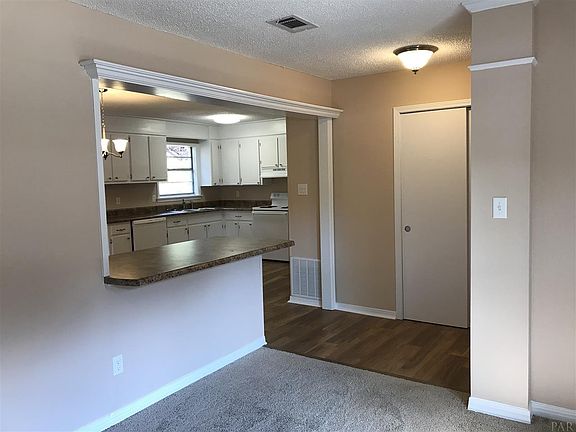 5th image of 2955 Donley St