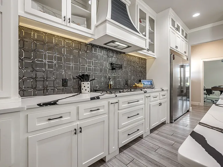4001 Timber Valley Dr — Photo 10