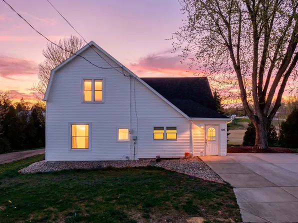 105 1st St S, Elysian, MN 56028