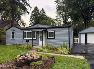 5518 Fenwick Dr, Toledo, OH 43623