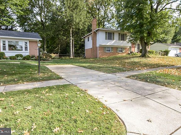 3rd image of 14313 Blackmon Dr