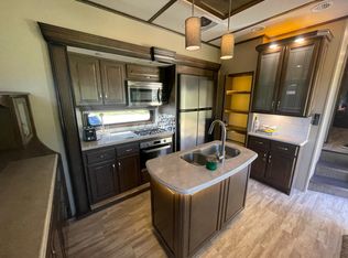 1085 Drake St #B, Montara, CA 94037