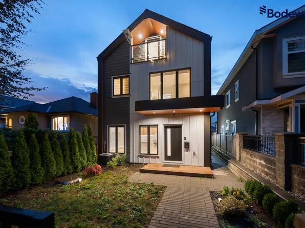 2921 Graveley St, Vancouver, BC V5K 3K2
