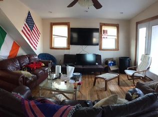 158 Hillside St #TOP3F, Boston, MA 02120