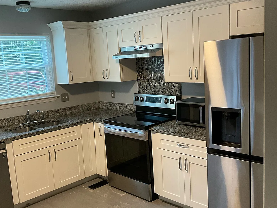 6103 Cobblestone Ct