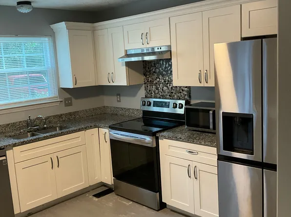 6103 Cobblestone Ct, Douglasville, GA 30134