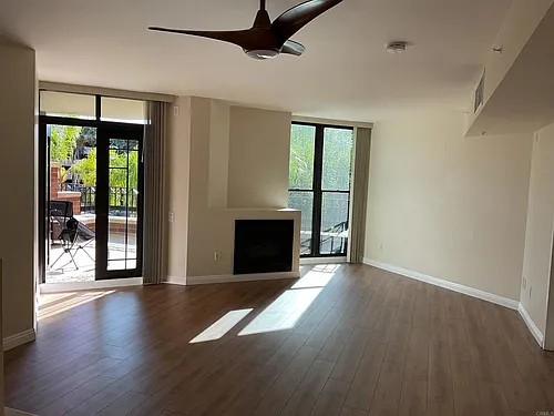 500 W Harbor Dr #318 Photo 1