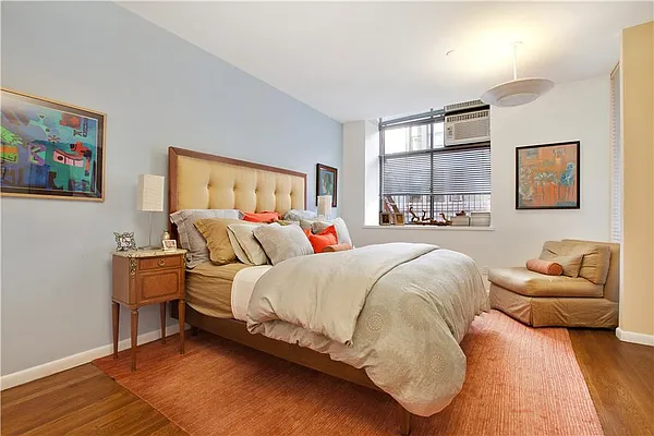 Rented by Douglas Elliman | media 21