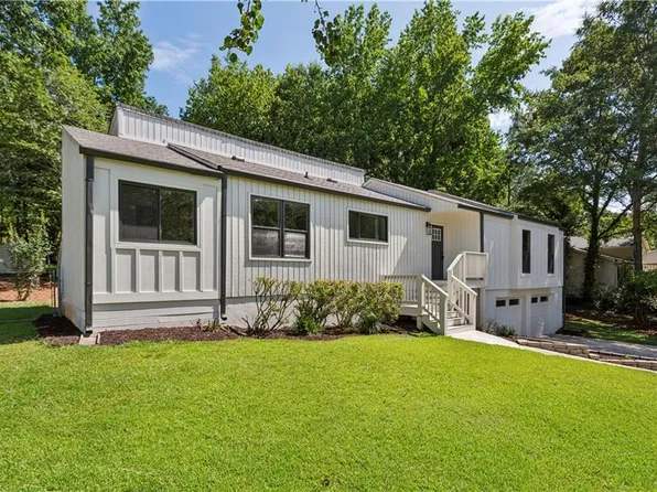 3447 Dry Creek Rd, Marietta, GA 30062