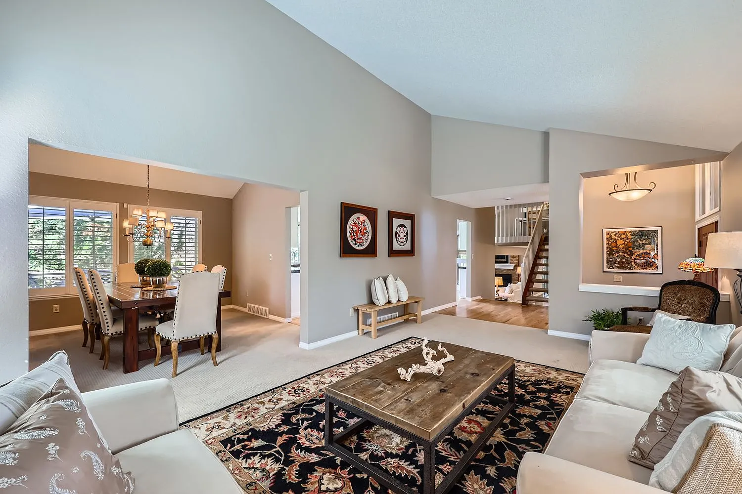 4 bed, 3630 sqft, $6,600 — Photo 4