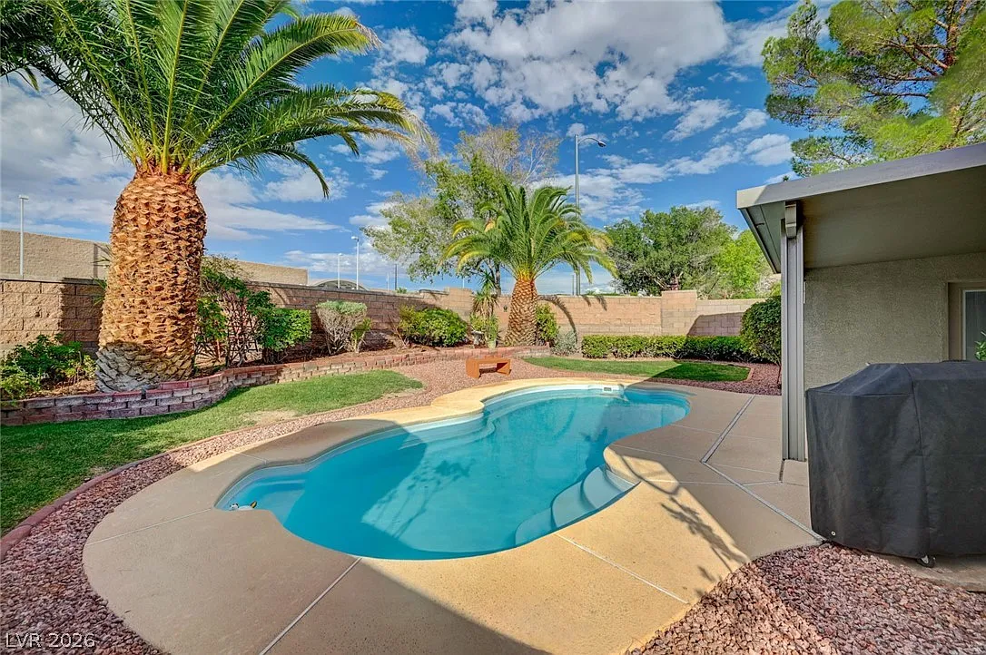 Building Photo - 2288 Tedesca Dr