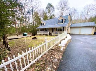 3464 Spruce Cabin Rd, Cresco, PA 18326