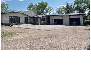 7035 Aa2 Dr, Wolf Point, MT 59201