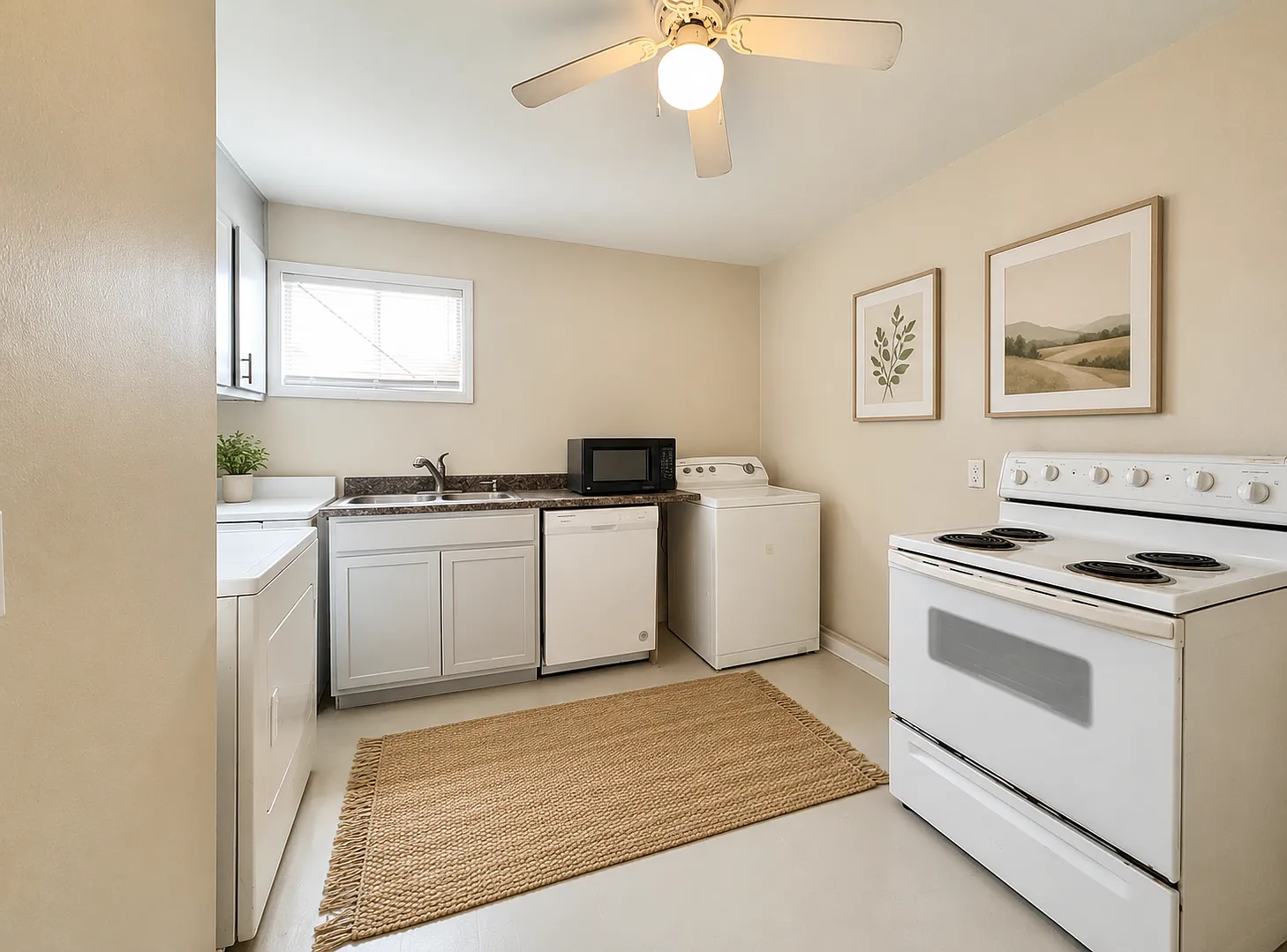 2 bed, $1,600 — Photo 4