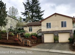 15992 SW Madrona Ln, Sherwood, OR 97140