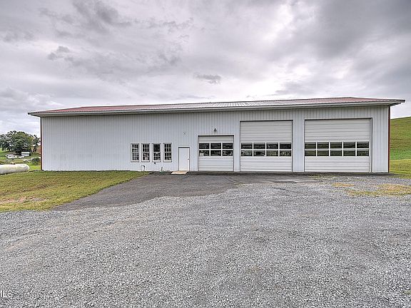 4th image of 1408 Big Hollow Rd