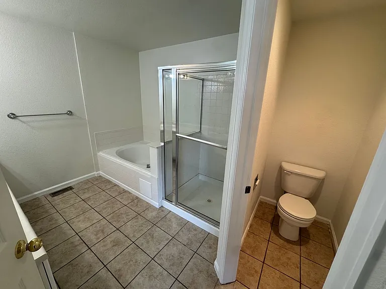 4505 S Auckland Ct — Photo 17