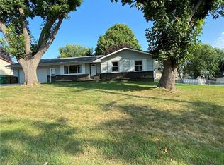 304 W Park Ave, Runnells, IA 50237