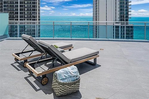 17550 Collins Ave #Penthouse 1 Photo 1