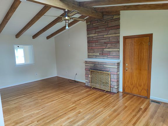 5th image of 3401 Sunny View Dr