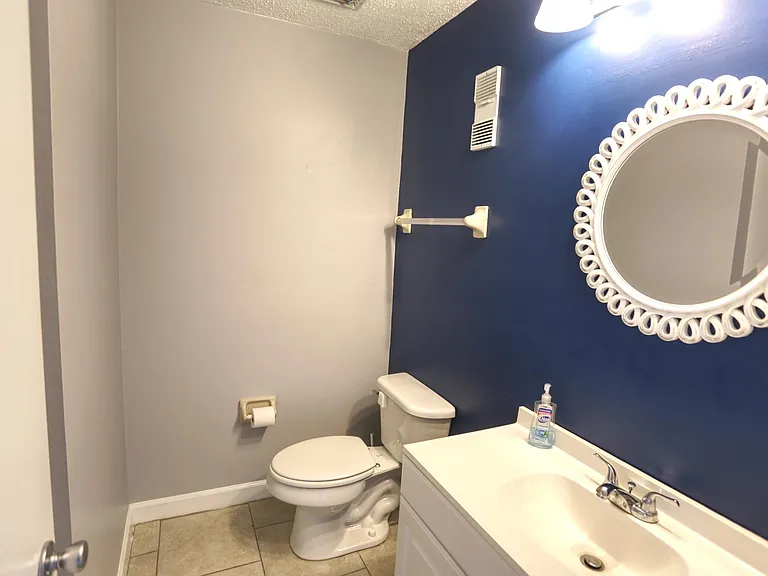 437 N Halifax Ave #5 — Photo 10