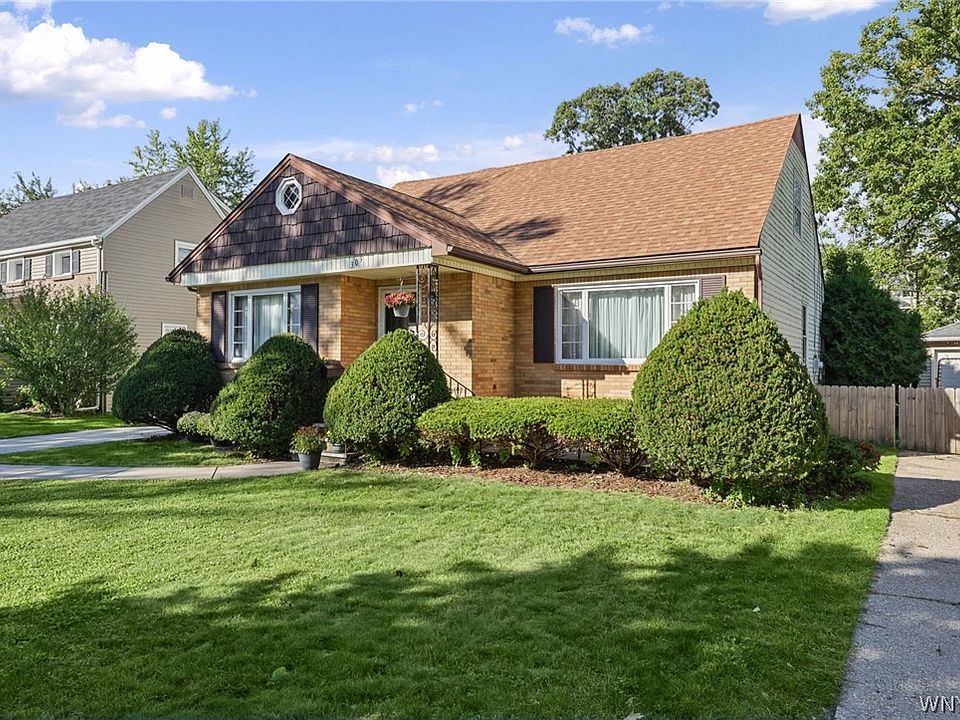 1st image of 309 Bernhardt Dr