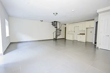 Rented by Level Group