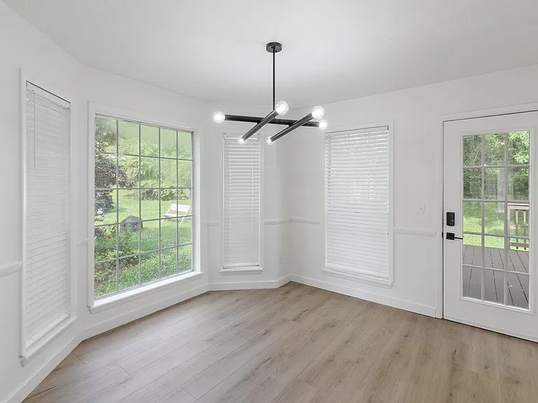 5721 Brentwood Meadows Cir — Photo 9