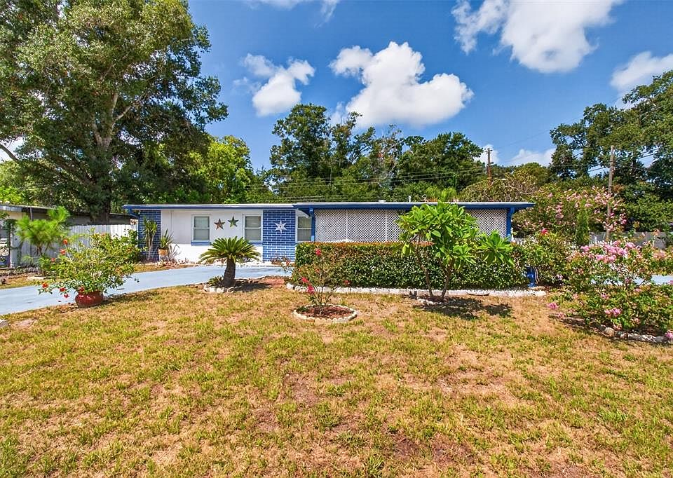 1st image of 568 MANOR DRIVE