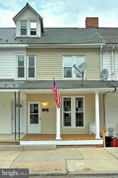 1st image of 117 W Gay St