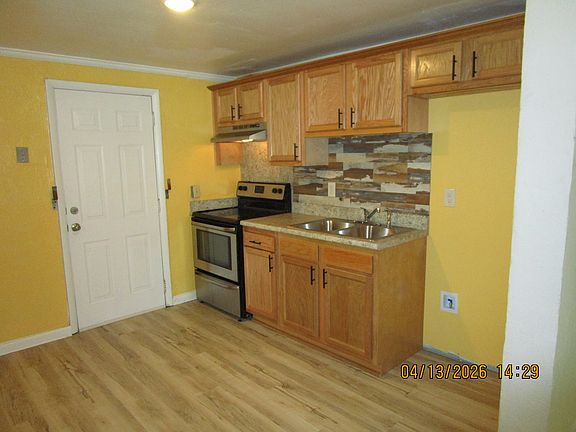 4th image of 10443 Wooster Dr