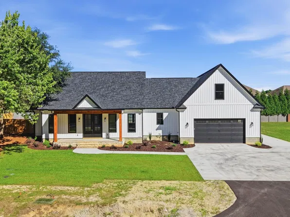 1435 Pisgah Church Rd, Lexington, SC 29072