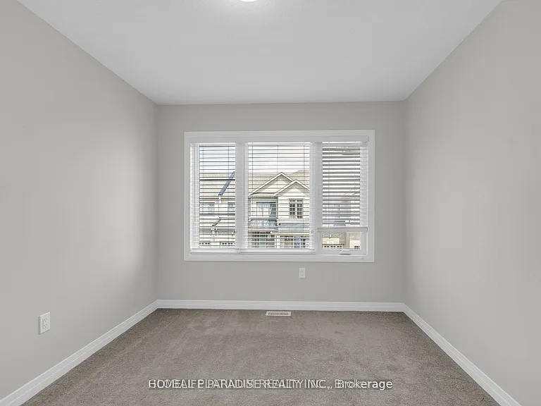 15 Blacklock St E #3 — Photo 19