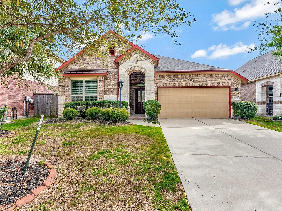 19835 Kelsey Gap Ct