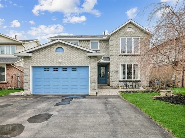 2208 Melissa Cres, Burlington, ON L7P 4J7