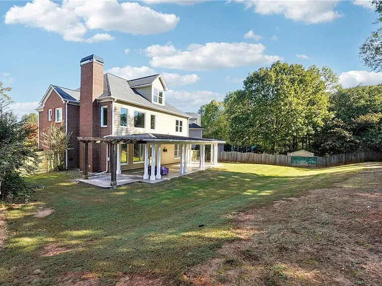 230 Brookeivey Ln — Photo 28