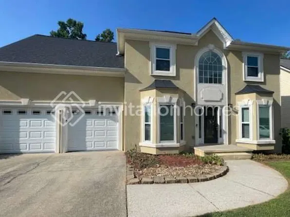 948 Peel Castle Ln, Austell, GA 30106